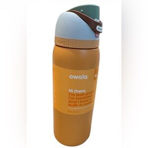 Owala 32oz FreeSip Stainless Steel Water
Bottle - Tangy Tango